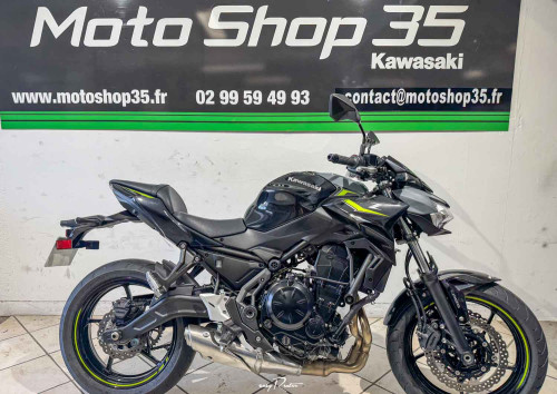 Location moto Laval Yamaha MT07 1
