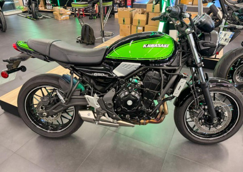 Location moto Laval Yamaha MT07 1