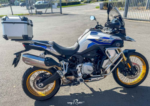 Location Moto Granville Yamaha MT09 Tracer 1