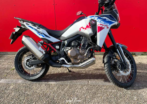 Location moto Saint-Lô Triumph Bonneville 1