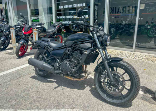 Location moto Laval Yamaha MT07 1
