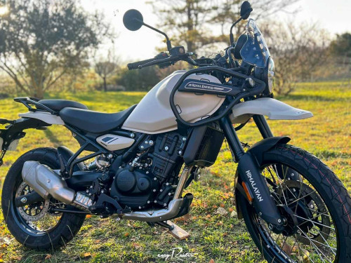 Location moto Saint-Lô Triumph Bonneville 1