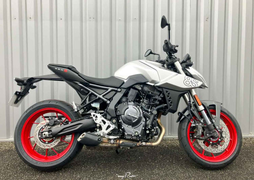 Location Moto Granville Yamaha MT09 Tracer 1