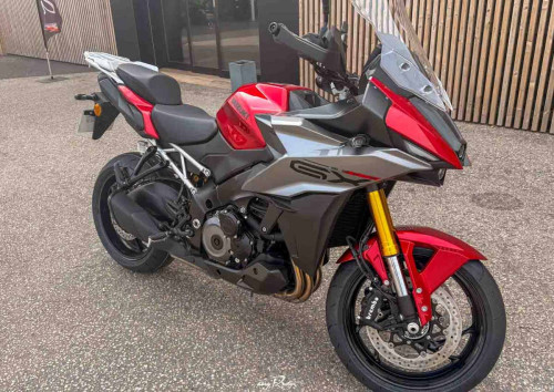 Cherbourg Suzuki GSX-S Katana 1000 motorcycle rental 14562