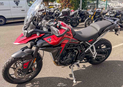 location moto metz honda 500 cbr