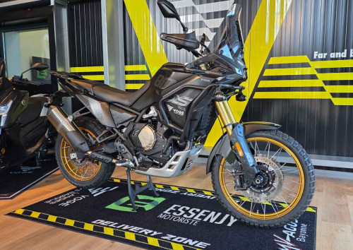 Location Moto Granville Yamaha MT09 Tracer 1