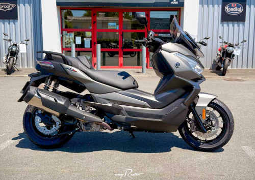 Location Moto Granville Yamaha MT09 Tracer 1