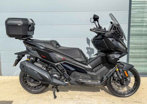Location moto Laval Yamaha MT07 1