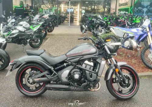 Location moto Laval Yamaha MT07 1