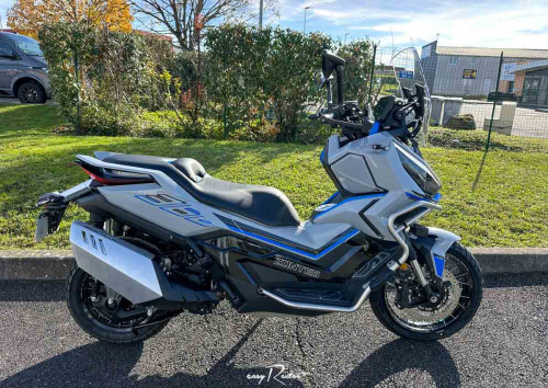 Pau Ducati Multistrada V4 S Radar motorcycle rental 18348