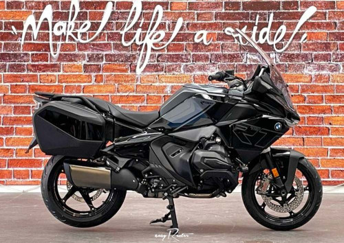 Vannes KTM 890 Adventure A2 motorcycle rental 15293