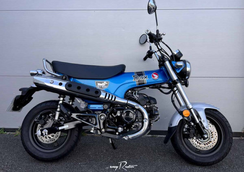 Le Mans Silence S01 scooter rental 18789