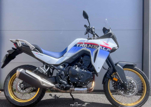 Le Mans Silence S01 scooter rental 18789