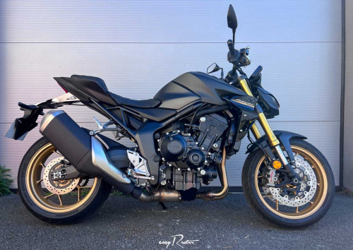 Le Mans Silence S01 scooter rental 18789