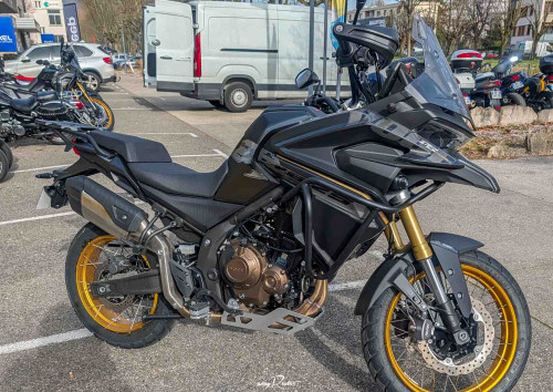 location moto metz honda 500 cbr