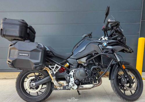 Le Mans Silence S01 scooter rental 18789