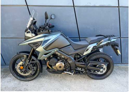 Cherbourg Suzuki GSX-S Katana 1000 motorcycle rental 14562