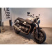 Lyon Triumph Speed Twin 1200 moto rental 3