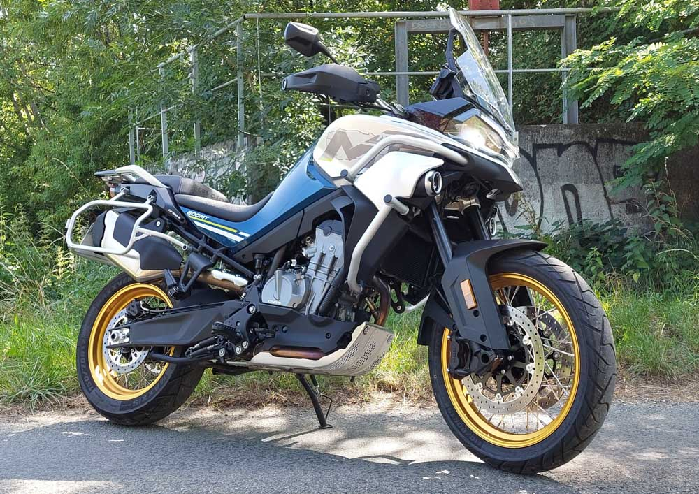 Rent CF Moto 800 MT Touring Bordeaux Easy Renter